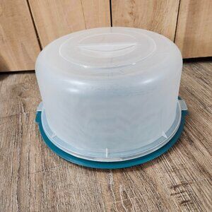 plastic cake container
